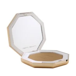 Fenty Beauty By Rihanna Sun Stalk'R Instant Warmth Bronzer - # Shady Biz (Light Medium With Neutral Undertone) 6.23g/0.22oz