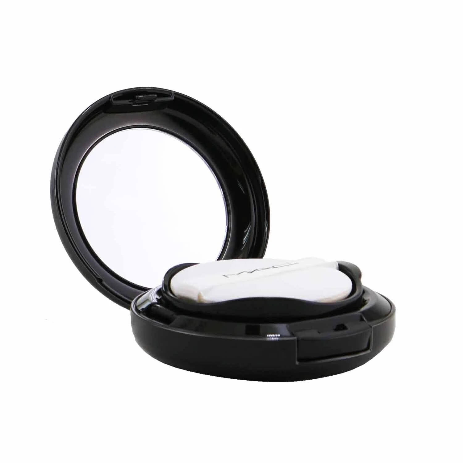 MAC Studio Perfect Hydrating Cushion Compact SPF 50 (With An Extra Refill) - # NC20 (Exp. Date 01/08/2022) 2x12g/0.42oz - Image 3